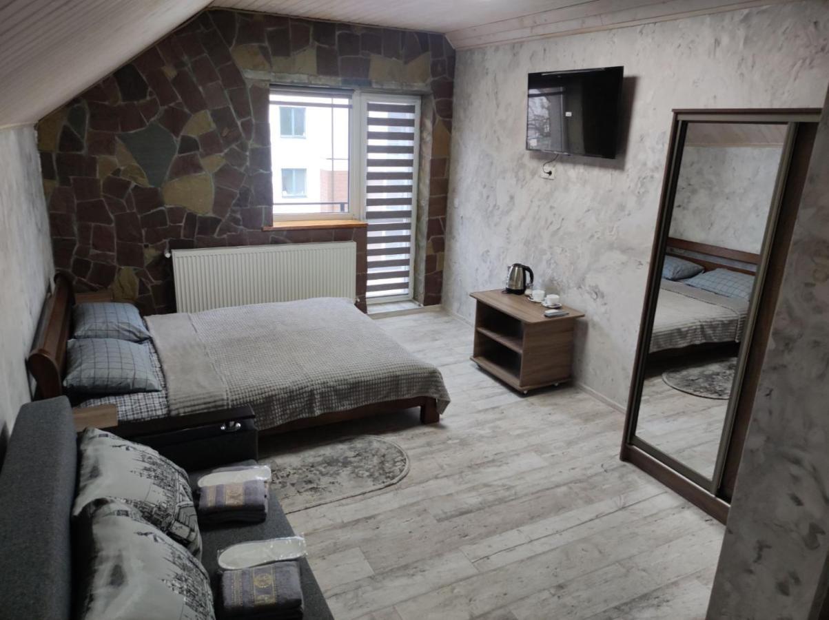 Margo Hotel Jaremcse Kültér fotó
